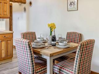 2 Bed in Bidford-on-Avon 94331 - - 3