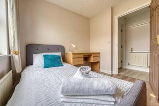 Spacious 2-Bed Flat Close To NEC BHX HS2 - Solihull - 4