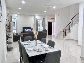 4Bedroom Simfoni Langkawi Homestay - Kuah - 6