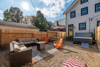 5 Bedrooms Sleeps 14 - Hot Tub - 1 min to Fairgrounds - Columbus - 5