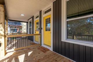 5 Bedrooms Sleeps 14 - Hot Tub - 1 min to Fairgrounds - Columbus - 1