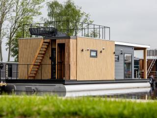Modern houseboat, top location with an unobstructed view of the Lake - Offingawier - 2
