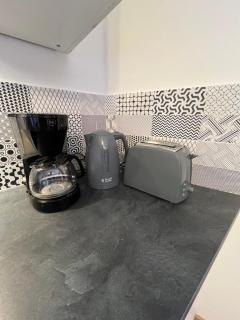 appartement. 2 à 4 pers. lit Queen-size. Au calme. - Valréas - 5