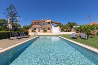 VILLA APELLA - PRIVATE HEATED POOL - 9