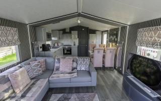 Tattershall VIP Retreat - Hot tub, stunning lakeside views, newly refurbished to an amazing 5 star standard - Tattershall - 7