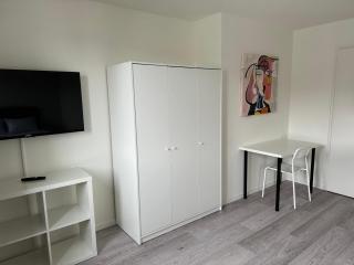 Urban Oasis with Queen Bed and View BE-54 - Zurigo - 3