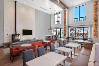 Home2 Suites By Hilton Big Bear Lake - Big Bear Lake - 3