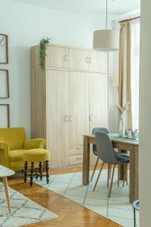 Historic Old Town Home - 6