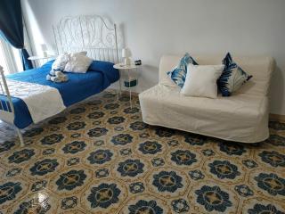 Tra Pirandello e Leopardi B&B - Naples - 8