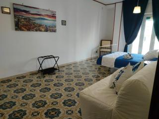 Tra Pirandello e Leopardi B&B - Naples - 3