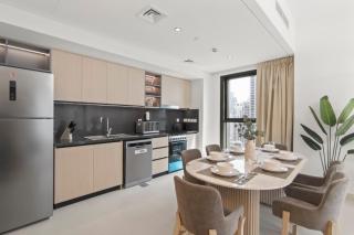 Near Burj Khalifa - Blvd View - Stylish Design - 2