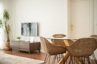 Cozy Sea View Apartment near City & Airport - Ponta Delgada - 5