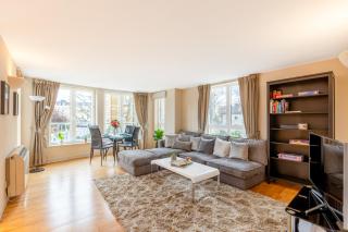 Spacious & Secluded 1BR Flat in Maida Vale - Londra - 0