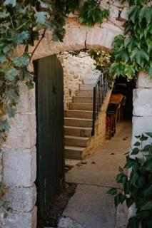 Apartamento en Casa del Siglo XVI con caballos - Ametlla - 4