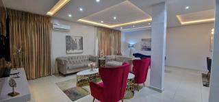 Luxury 3-Bed house in gated estate with pool Lekki - 3