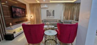 Luxury 3-Bed house in gated estate with pool Lekki - 1