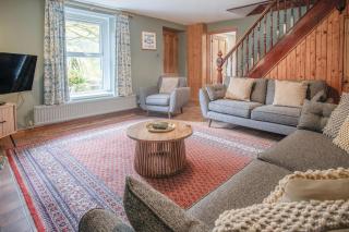 Hill House - 4 Bedroom Holiday Home - Llanrhidian - 4