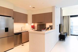 Burj & Fountain Views - Large Apt for 12 Guests! - Dubai - 2