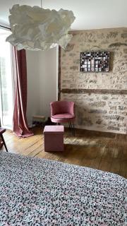 Magnifique maison de campagne avec jacuzzi - La Roche-Canillac - 9