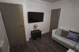 Cosy Semi-detached House To Stay In West Yorkshire 2 Bedroom - Heckmondwike - 7