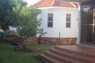 Farm Margaret Cottages - Lyamutundwe - 8