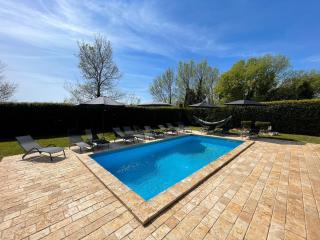 Villa Antonci-18, pool, 3 houses, jacuzzi, private territory - 2