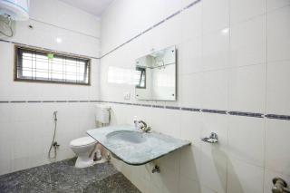 Luxury Room @ Banjarahills Near Care hospitals - 3