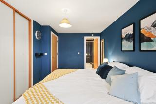 Central Bishops Stortford 2BR Apartment - 4
