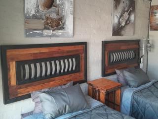 At Ease Road Lodge - Zeerust - 6
