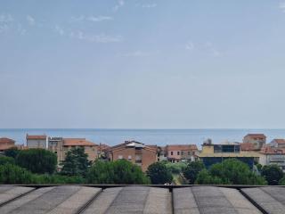 Domen House - Civitanova Marche - 0