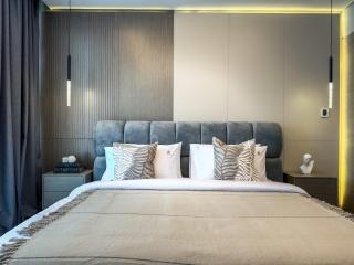 Majestic 2BR Haven with Burj Khalifa View - Dubai - 7
