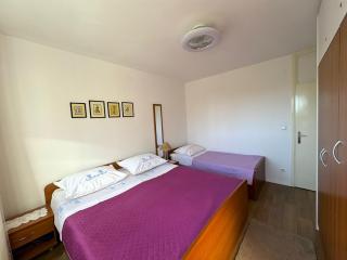 Apartment Vrilo - Omiš - 1