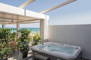 Kyma beach accommodation Delfini apartment with spa jaccuzzi 6 guests - 9