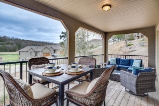 Golf-Course View Resort Home in Lake of the Ozarks - Camdenton - 2