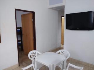 Casa 2 quartos e sala com cozinha e banheiro de FRENTE pro RIO em Caraguagautatuba Porto Novo 900 metros da Praia - 5