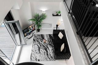 Duplex Penthouse Apartment - Birmingham City Centre - Secure Parking - Terrace - Top Rated - 1401M - Birmingham - 2