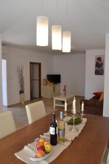 Holiday Home Mate - Tinjan - 5