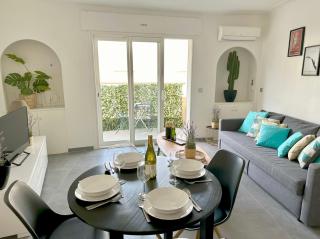 Cannes CROISETTE - plages - palais - bord de mer - Appartement moderne et lumineux avec balcon - 0