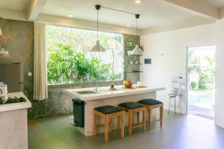 Elements 2BD Apartment Earth - Canggu - 4