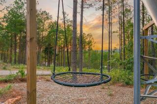 New Cabin w Hot Tub + Views Sleeps 12 - Broken Bow - 3