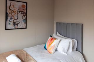 Linwood House - Paisley - 6