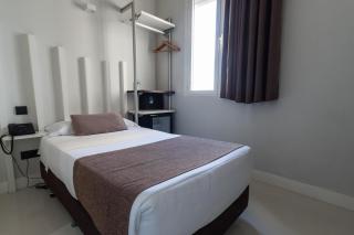 Hostal Gran Via 44 - 9