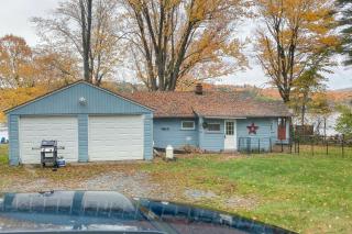 Castleton Charmer - 8