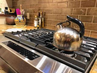 Center City Townhome in Quiet Courtyard - Philadelphia - 5