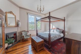 Derby Bank House- Heritage listed two bedroom old school B&B suite or a self contained cabin - Derby - 8