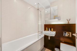 Urban Chic Retreat in Chelsea - 3
