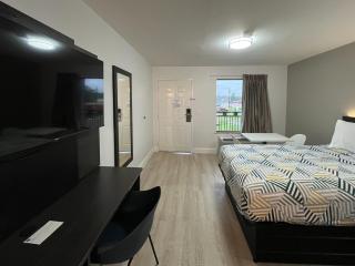 Studio 6 Conroe, TX - 1