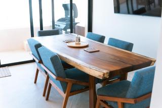 Luxury 3BR Oceanfront Retreat - Pool, Views & Private Beach Access - 3