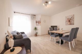 Viva - 2 bedroom apt in city centar - Zadar - 0