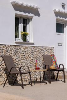 Salty Beach Cottage, 20m from Kini Beach - Ano Syros - 4